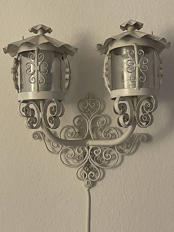 Lampade: 2x Wandlampe antik weiss – Usato da Oberentfelden venduto da Nurais 1