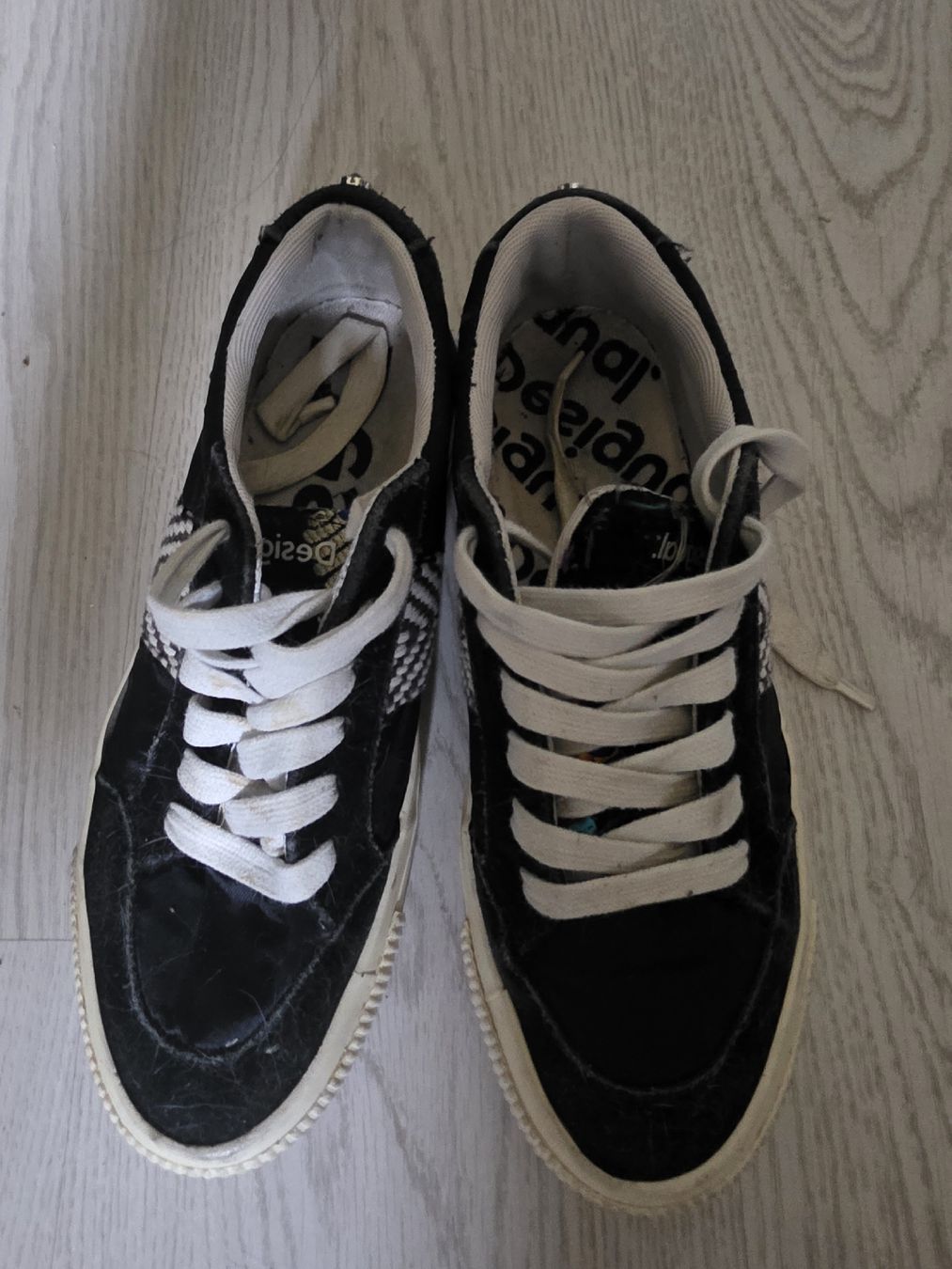 Scarpe da donna: Desigual schuhe  – Usato da BELLINZONA venduto da Dolcerelax