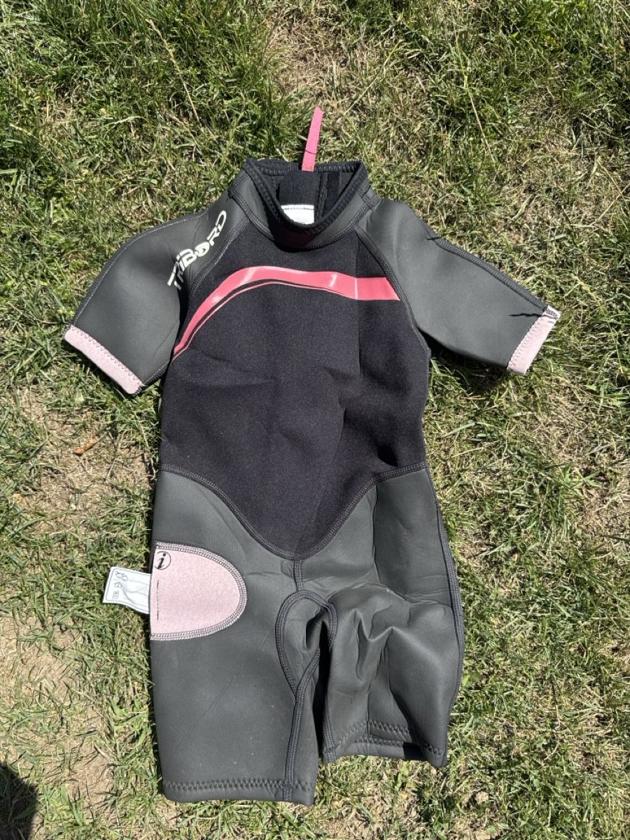 Decathlon Completi: Shorty Neopren  – Usato da Münchenbuchsee venduto da Nadu