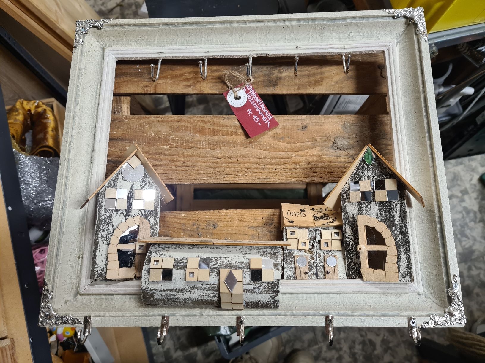 Toutes les décorations: Geschenksidee Schlüsselboard Handarbeit- 37x31 xm – Neuf avec emballage d'origine à Amriswil par kleindeko 2