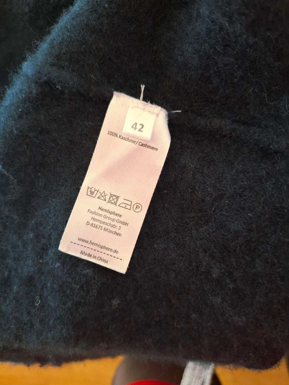 Hemisphere Maglioni & Felpe: Pull Hémisphère 100% cachemire / taille M – Usato da La Tour-de-Peilz venduto da manattma 7