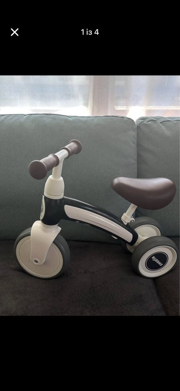 Vélos: Kinder-Laufrad mit 3 Rädern – D'occasion à Lachen SZ par ser_tm85