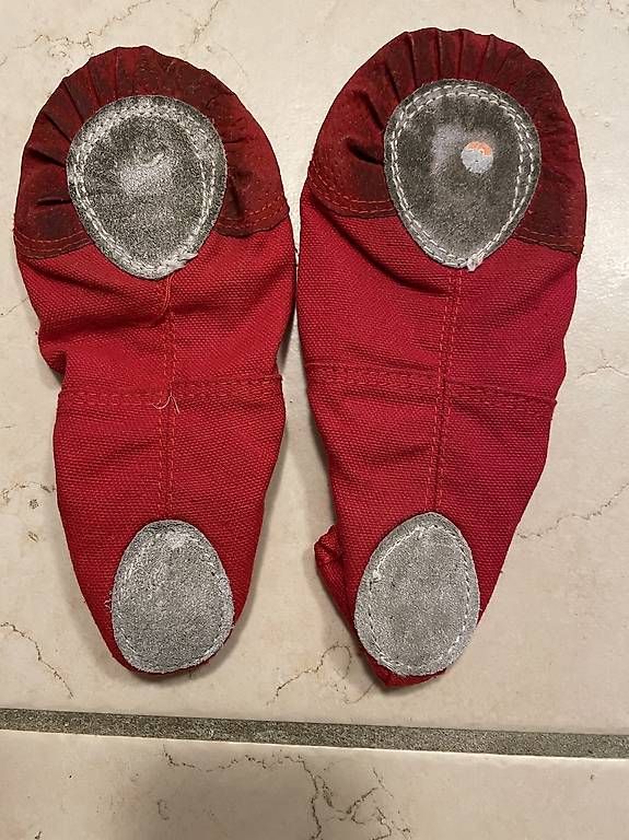 Chaussures garçon: Tanzschläppli – D'occasion à Kleinlützel par Rosagruen01 2