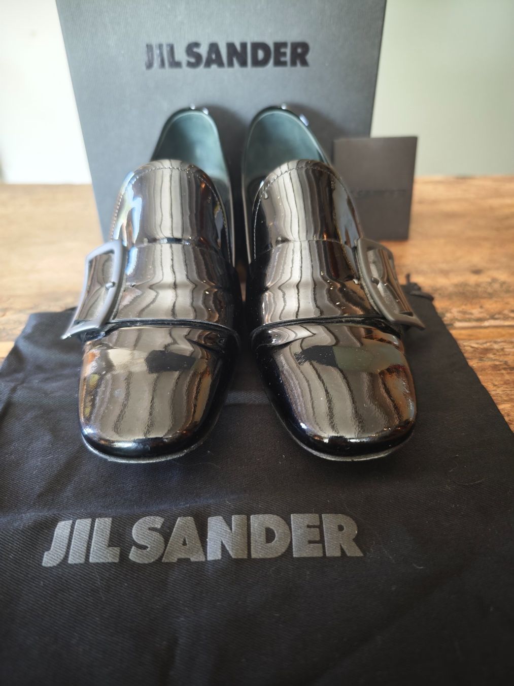 Jil Sander Damenschuhe: Jil Sander, Schwarze Lack Loaefer, Grösse 39 – Gebraucht aus Uetikon am See von AJV63