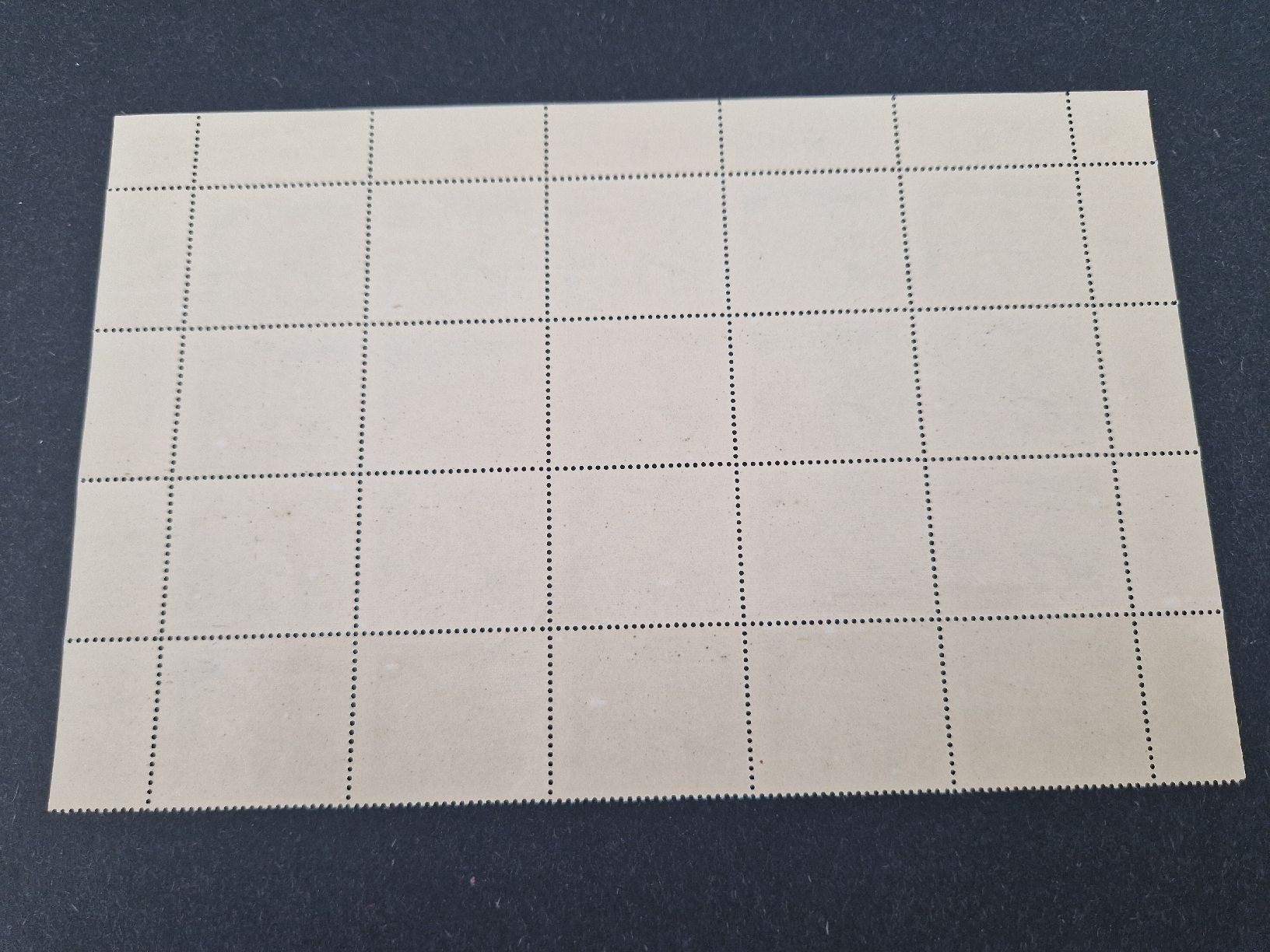 Tutti i francobolli: Deutsches Reich Briefmarken Bogenteil postfrisch – Nuovo (secondo la descrizione) da St. Gallen venduto da Enrico_SG 1
