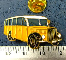 POSTAUTO SCHNAUZER OLDTIMER AUTO BUS PIN GEPRÄGT VINTAGE