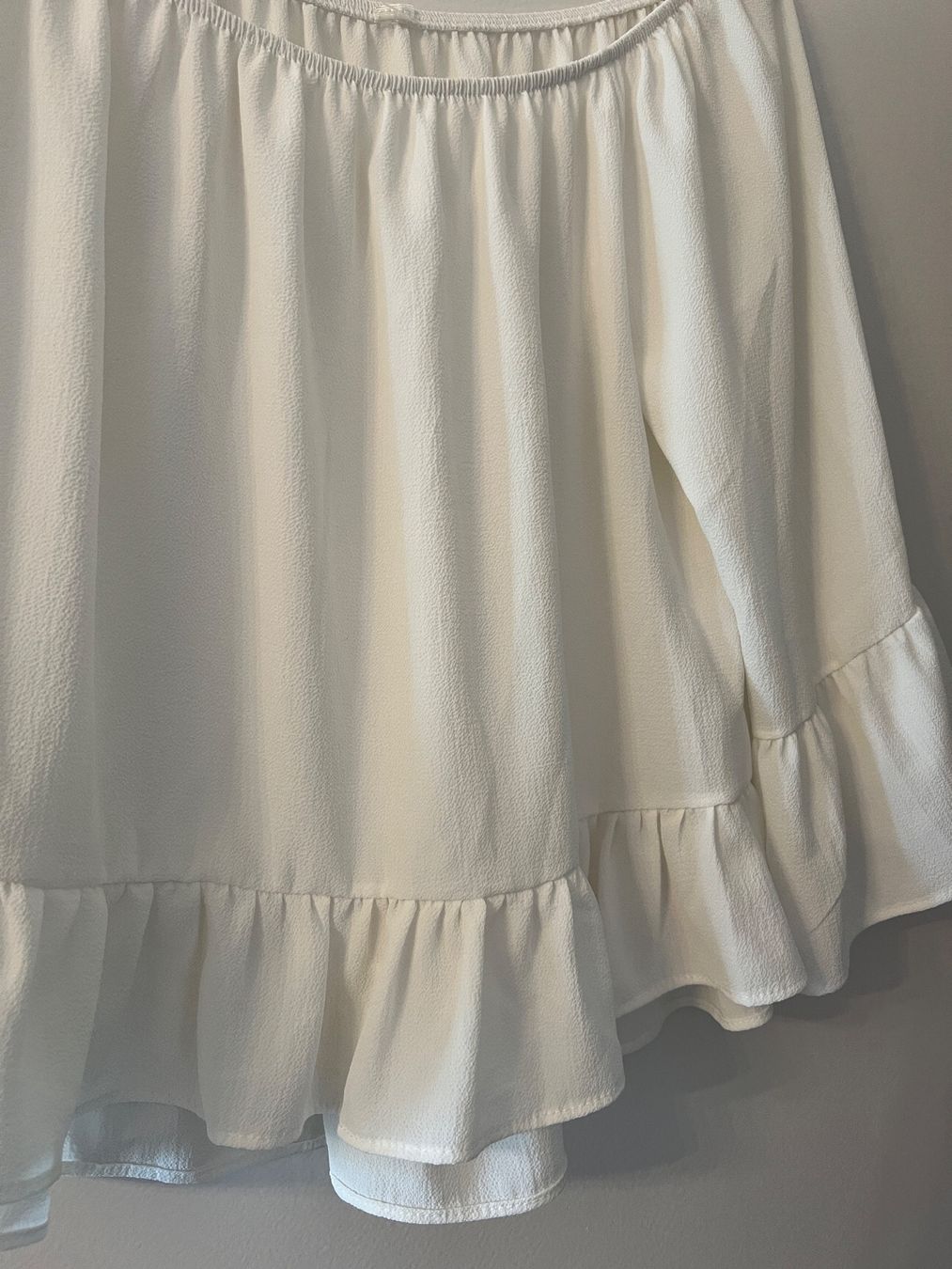 Camicette: Weisse Bluse, Gr. 42 – Usato da Zürich venduto da ViolettRosenRot 1