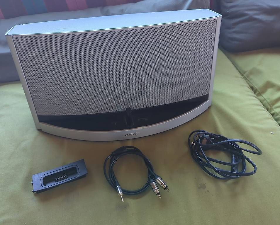 Bose Casse acustiche: Bose Sounddock 10 - enceinte bluetooth sans fil – Usato da Lignières venduto da Lorenberg