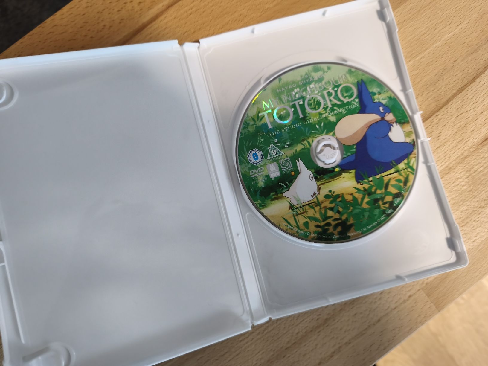Tutti i DVDs: My Neighbour Totoro DVD Englisch – Usato da Näfels venduto da ChocolateMuffin 1