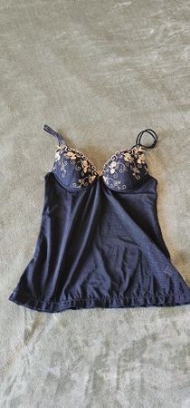 ❤️Schwarzes Top mit BH von Intimissimi❤️
