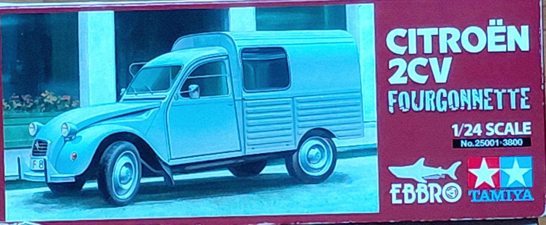 Citroën Modellini d'auto: Ebbro 25001 Citroën 2CV Fourgonnette 1:24 – Nuovo e nell'imballaggio originale da Châtillens venduto da rei_y82w 4