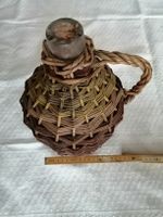 Antike Korbflasche, Weinflasche, Korb umflochten, Deko