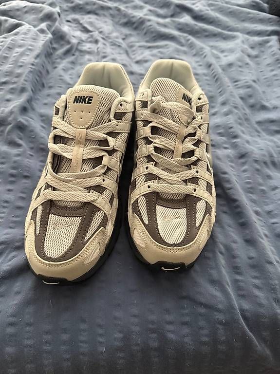 Nike Scarpe da uomo: Nike P-6000 Sneaker ungetragen 41 – Nuovo (secondo la descrizione) da Oberengstringen venduto da chr_n7sb