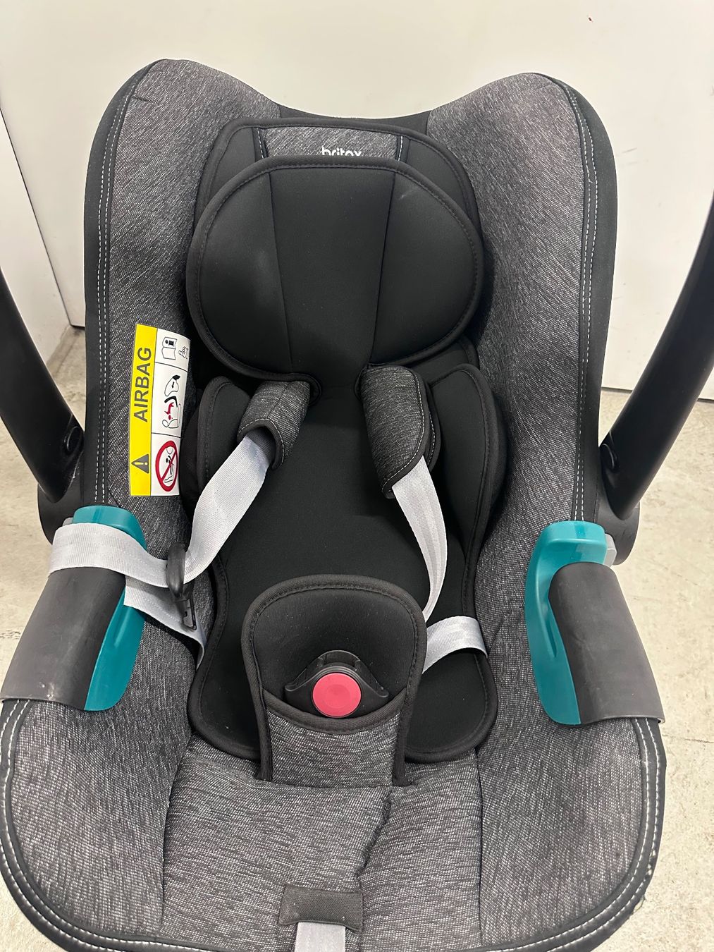 Britax Römer Seggiolini per auto: Römer Baby Safe3 i-Size graphite marble – Usato da Zürich venduto da adamv 5