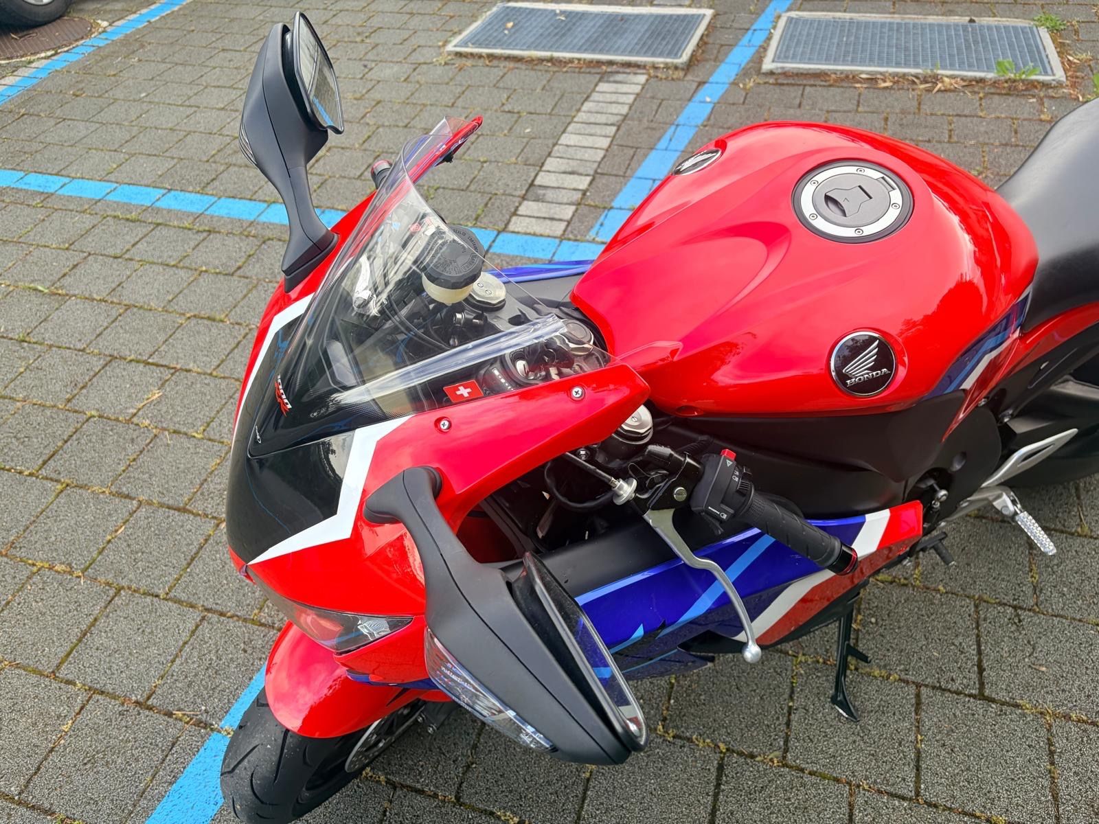 Honda Strada: Honda CBR1000RR 2014 – Usato da Begnins venduto da Outlander_Moto 5