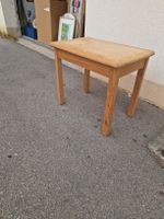 Holztisch  Kiefer Massiv 60x36cm gebraucht