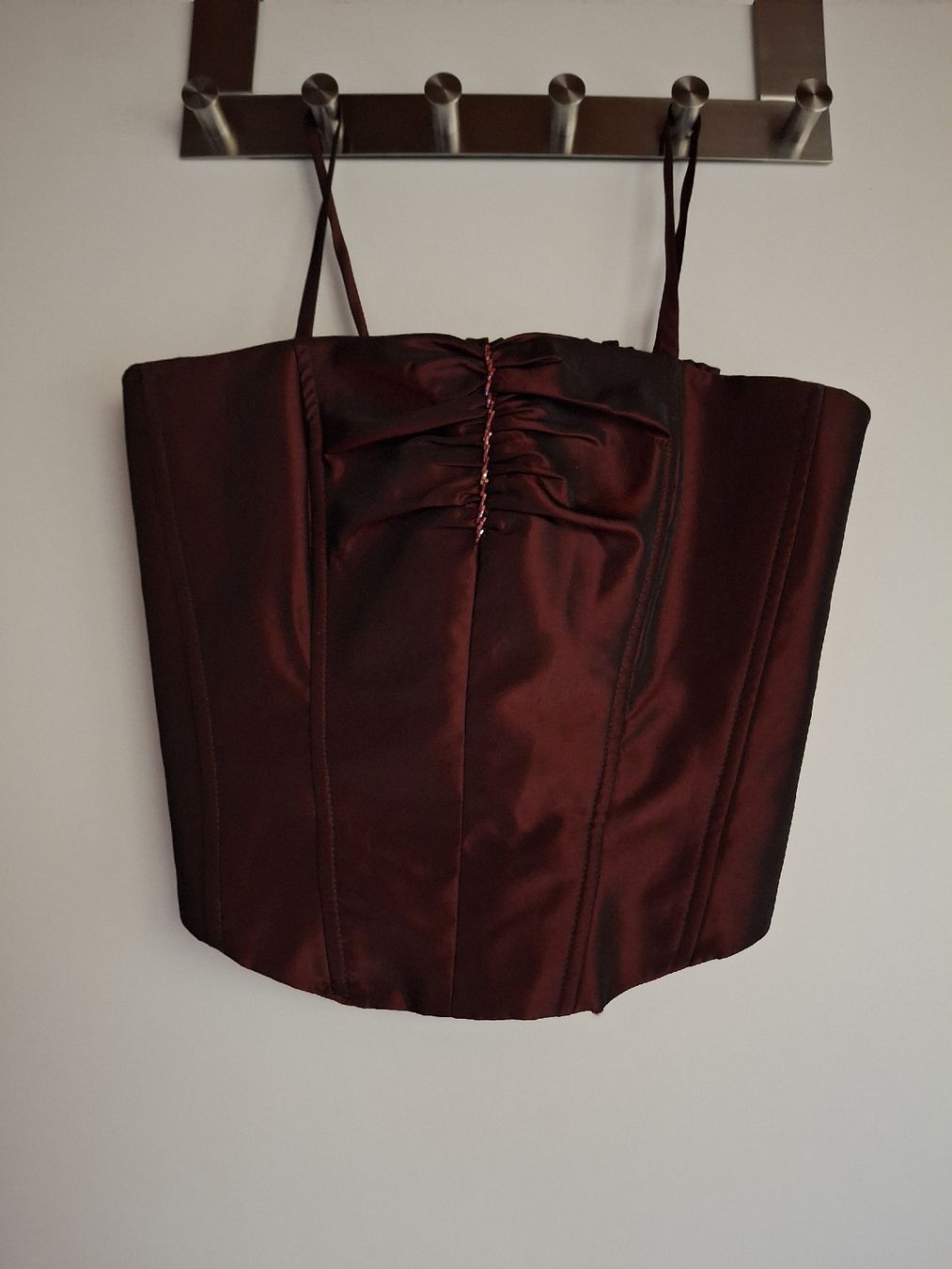 Vestiti: Bordeaux-rotes Abendkleid, 3-teilig – Usato da Zürich venduto da wildflower26 3
