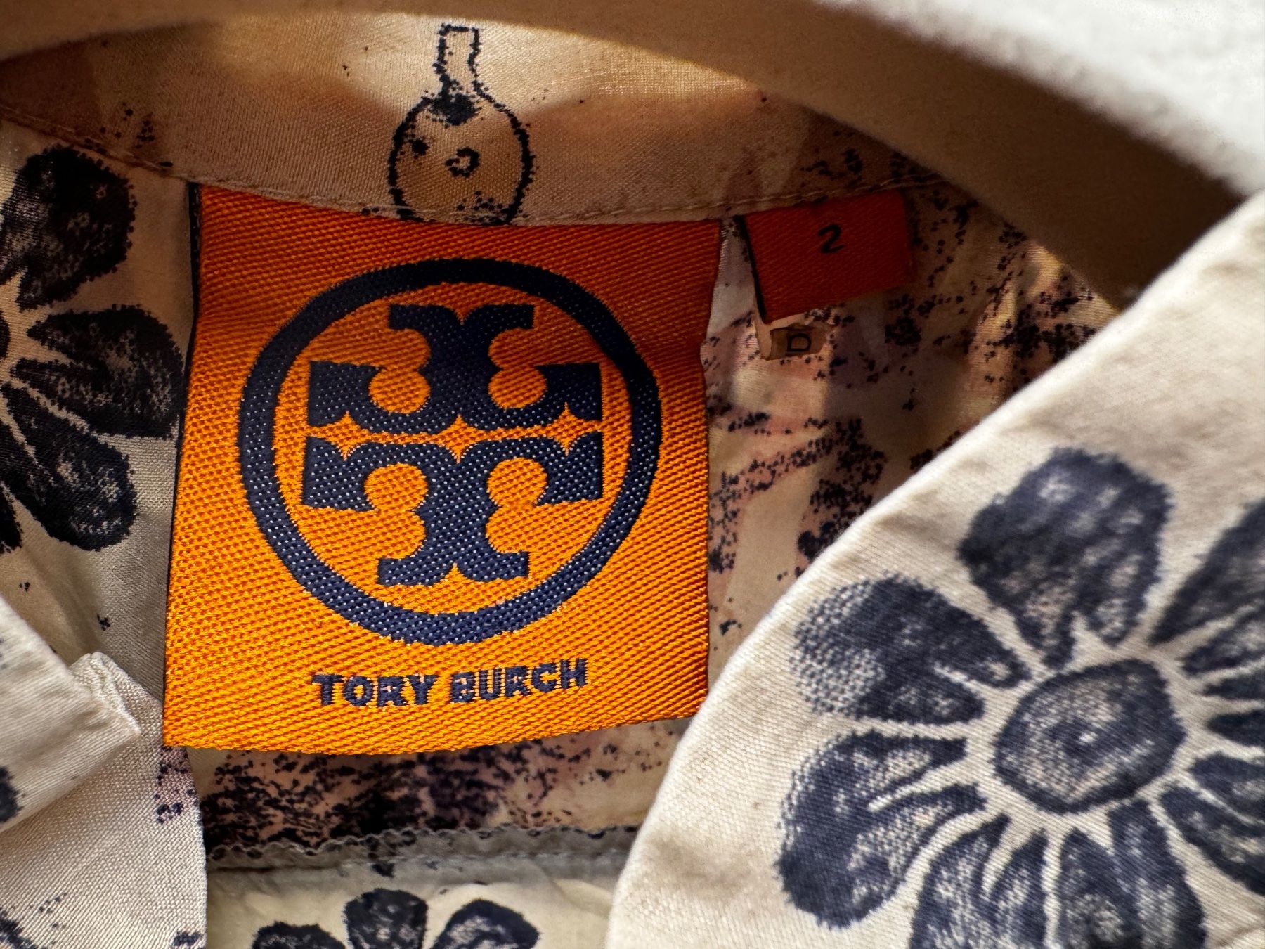 Tory Burch Camicette: Tory Burch feine Bluse aus Seide Hemd LV zeitlos chic – Nuovo e nell'imballaggio originale da Faulensee venduto da Liebes_Kind_2019 1