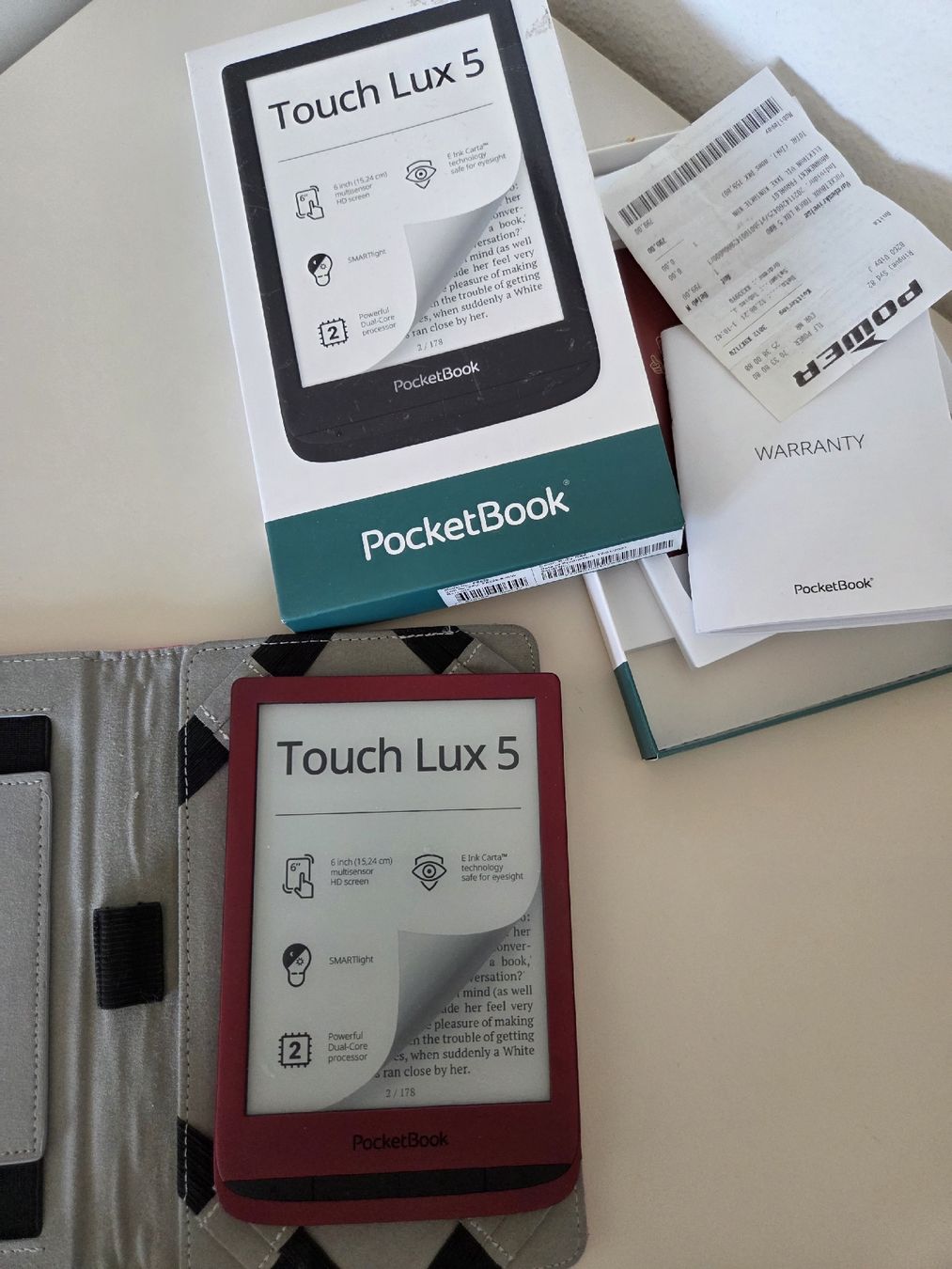 Bücher: ereader Touch Lux 5 – Gebraucht aus Lausanne von fashionistagirlie 1