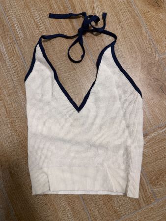 *NEU* Bershka Neckholder Crop Top