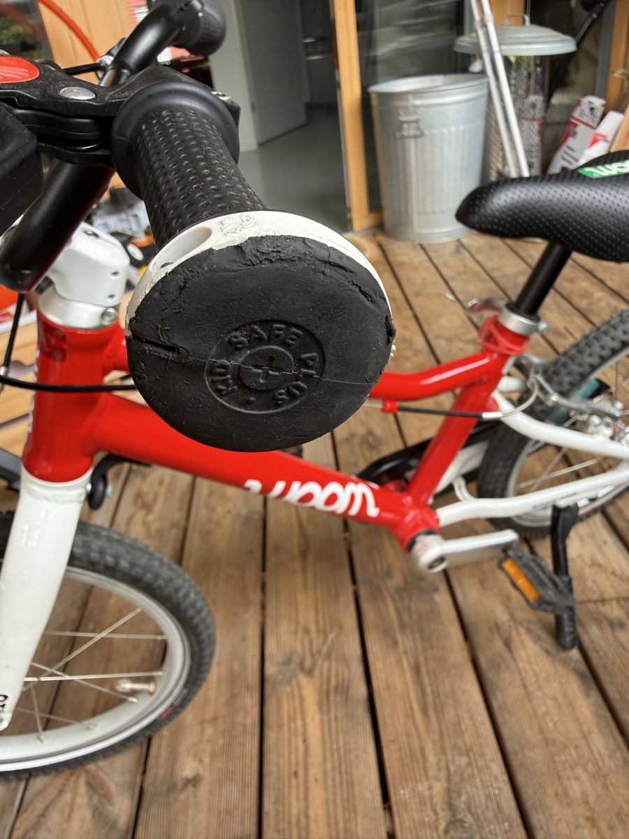 Woom Biciclette: Woom 3 in rot – Usato da Zürich venduto da jericocoara 4