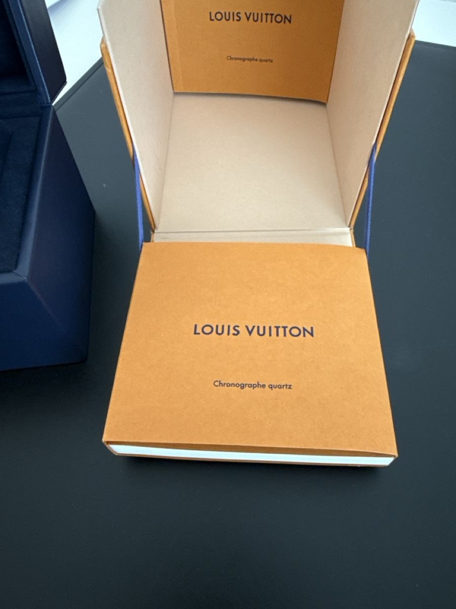 Louis Vuitton Orologi: Louis Vuitton Uhr Regate Timer neuwertig – Usato da Menziken venduto da Menziken2017 3