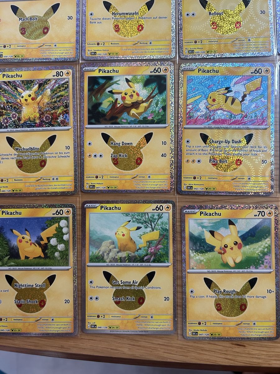 Pokémon Sammelbilder & Trading cards: 30th Celebration Pikachu‘s – Neu (gemäss Beschreibung) aus Biberist von urb_vcc9 3