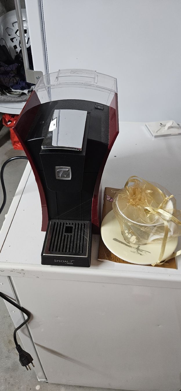 Elettrodomestici da cucina: Special T Teemaschiene – Usato da Rüti ZH venduto da nad_tvx8