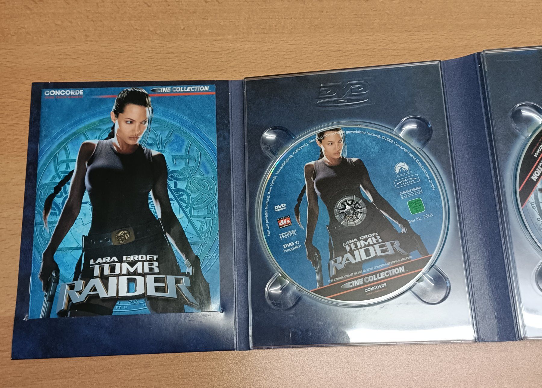 Tutti i DVDs: DVD Tomb Raider, 3 DVDs – Usato da Köniz venduto da Movieportal007 2