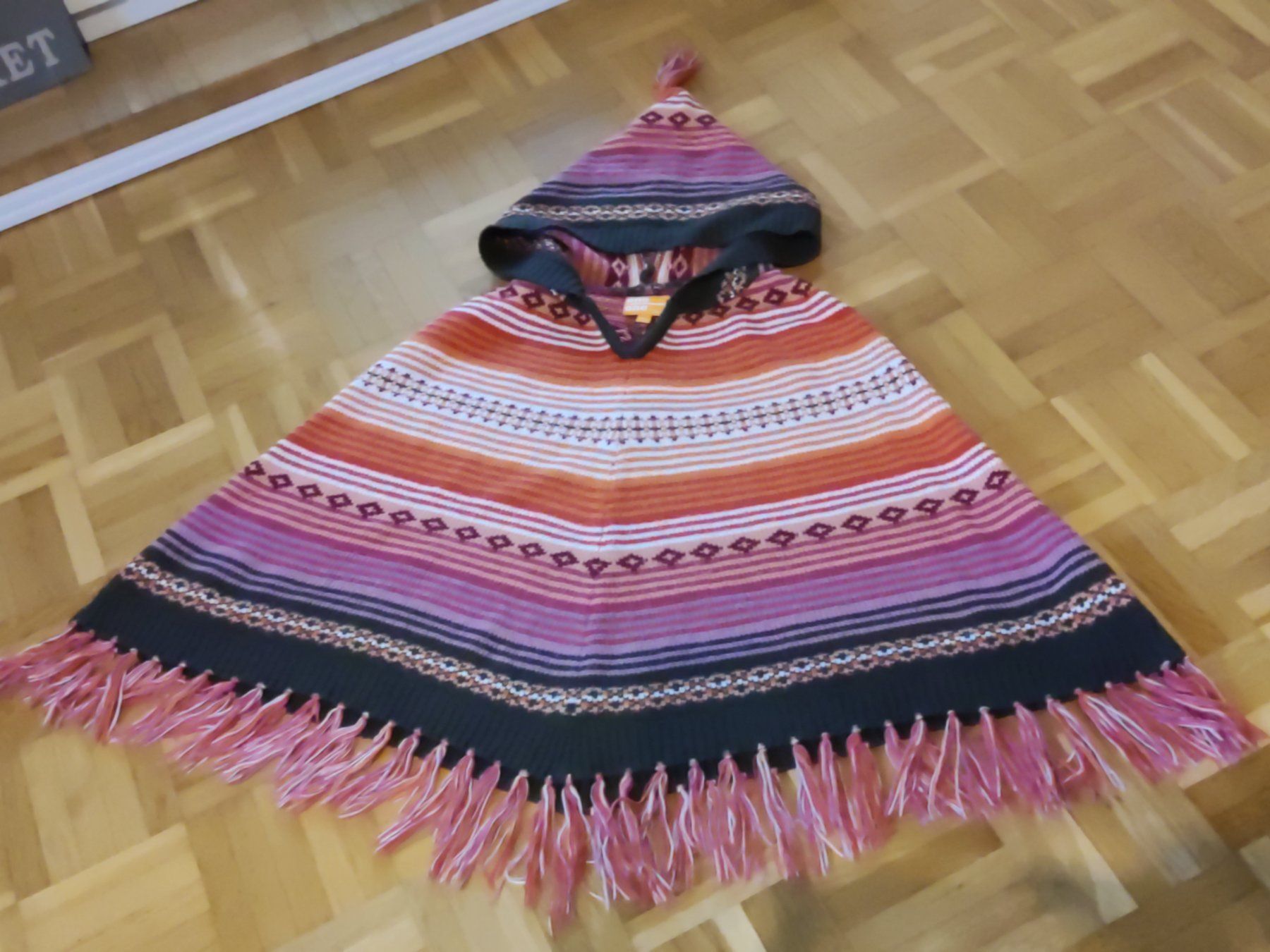 Giacche & Cappotti: Mädchen Poncho 152 – Usato da Kriens venduto da rinzmann
