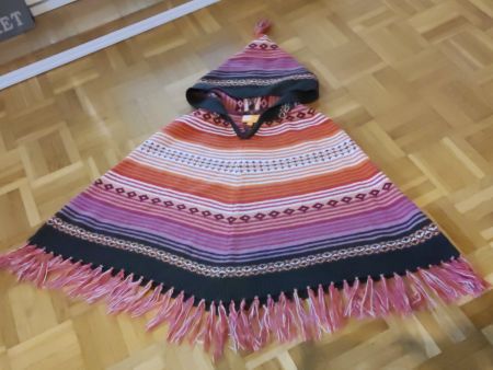Mädchen Poncho 152