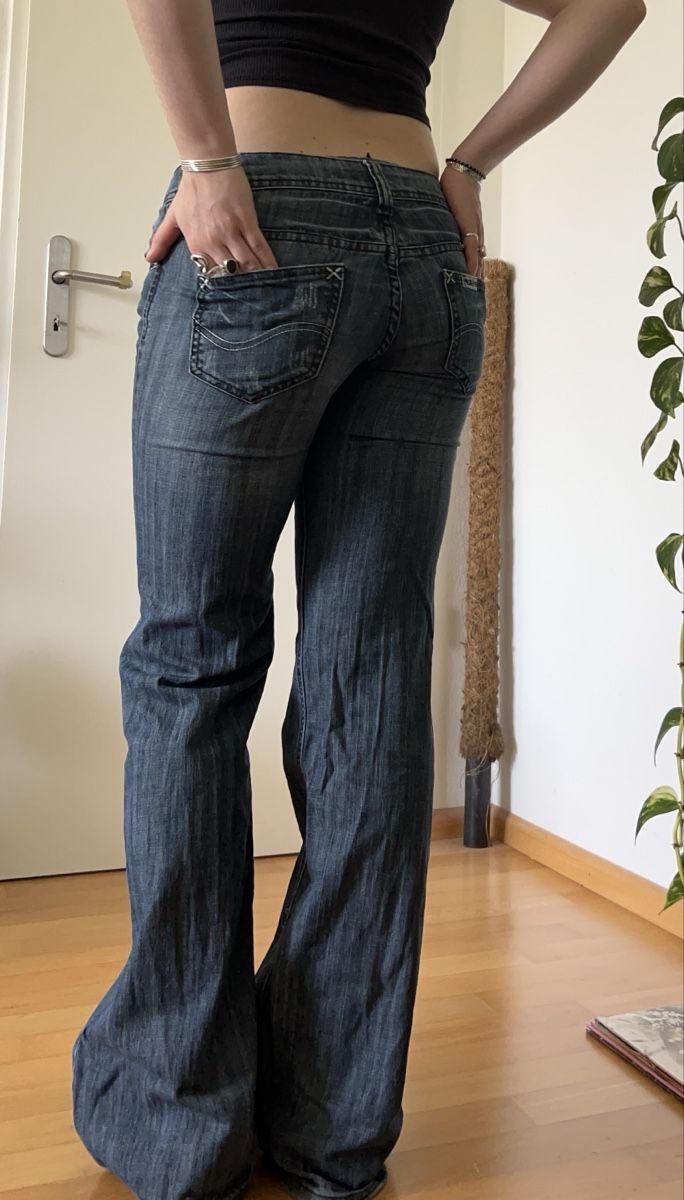 Jeans: Bootcut Jeans in Blau – Neuf (Voir description) à Aesch BL par noe_xz5r 1