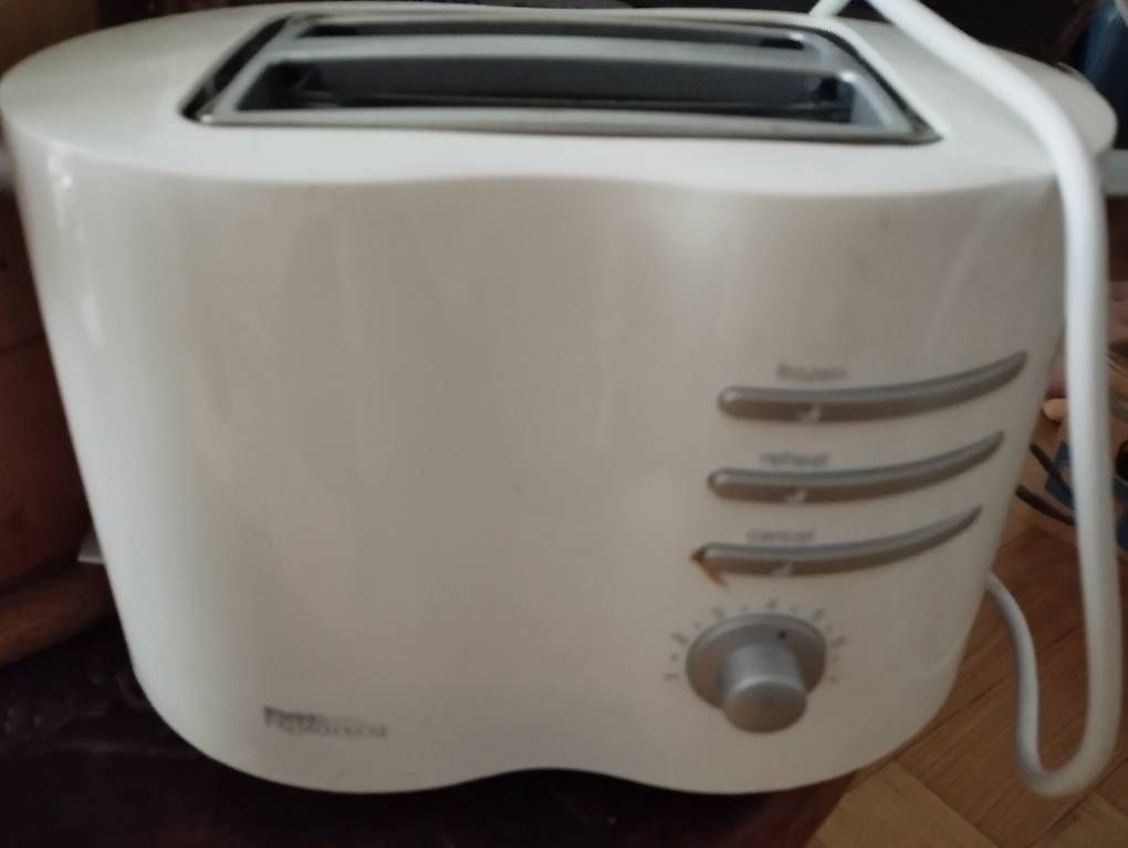Primotecq Küchengeräte: Toaster Primoteqc – Gebraucht aus Bern von mar_qrm8
