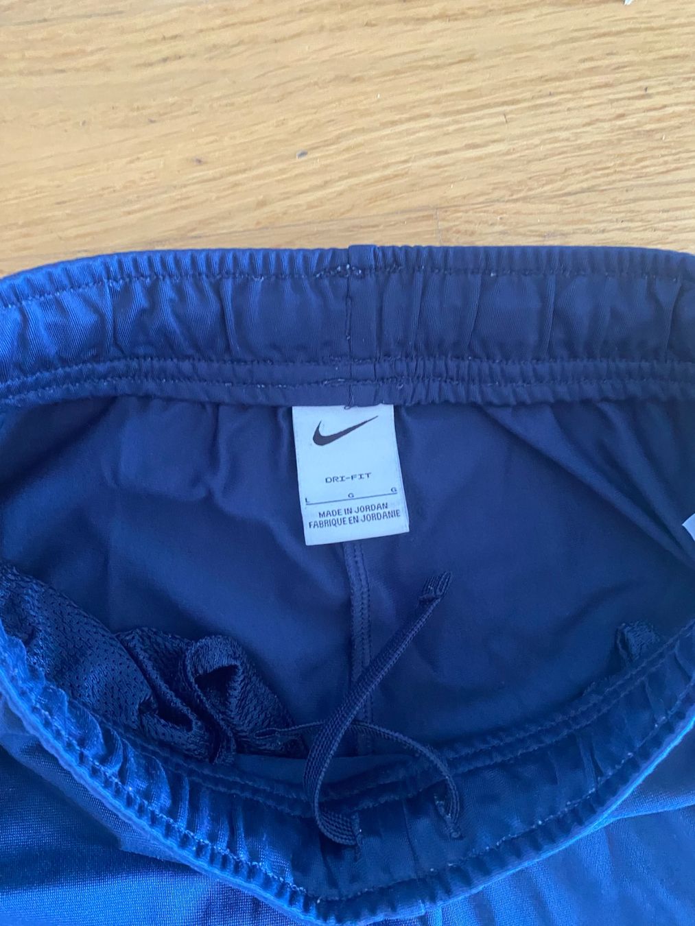 Hosen: Nike Trainingshose 140 – Gebraucht aus Zürich von GueBi2009 2