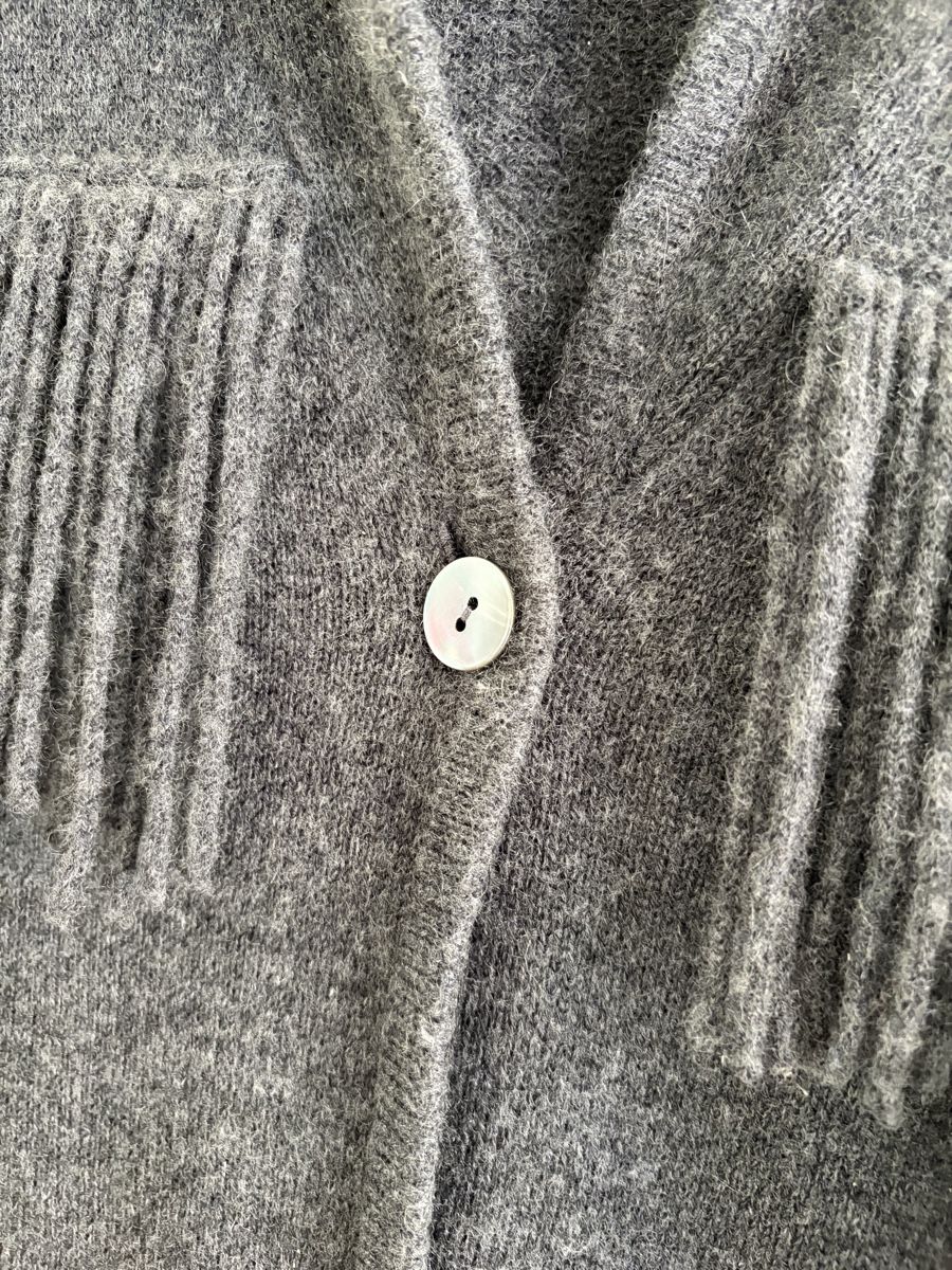 FTC Giacche: FTC Cashmere Longjacke mit Fransen dunkelgrau – Nuovo (secondo la descrizione) da Luzern venduto da Chiara.Studer.9 3