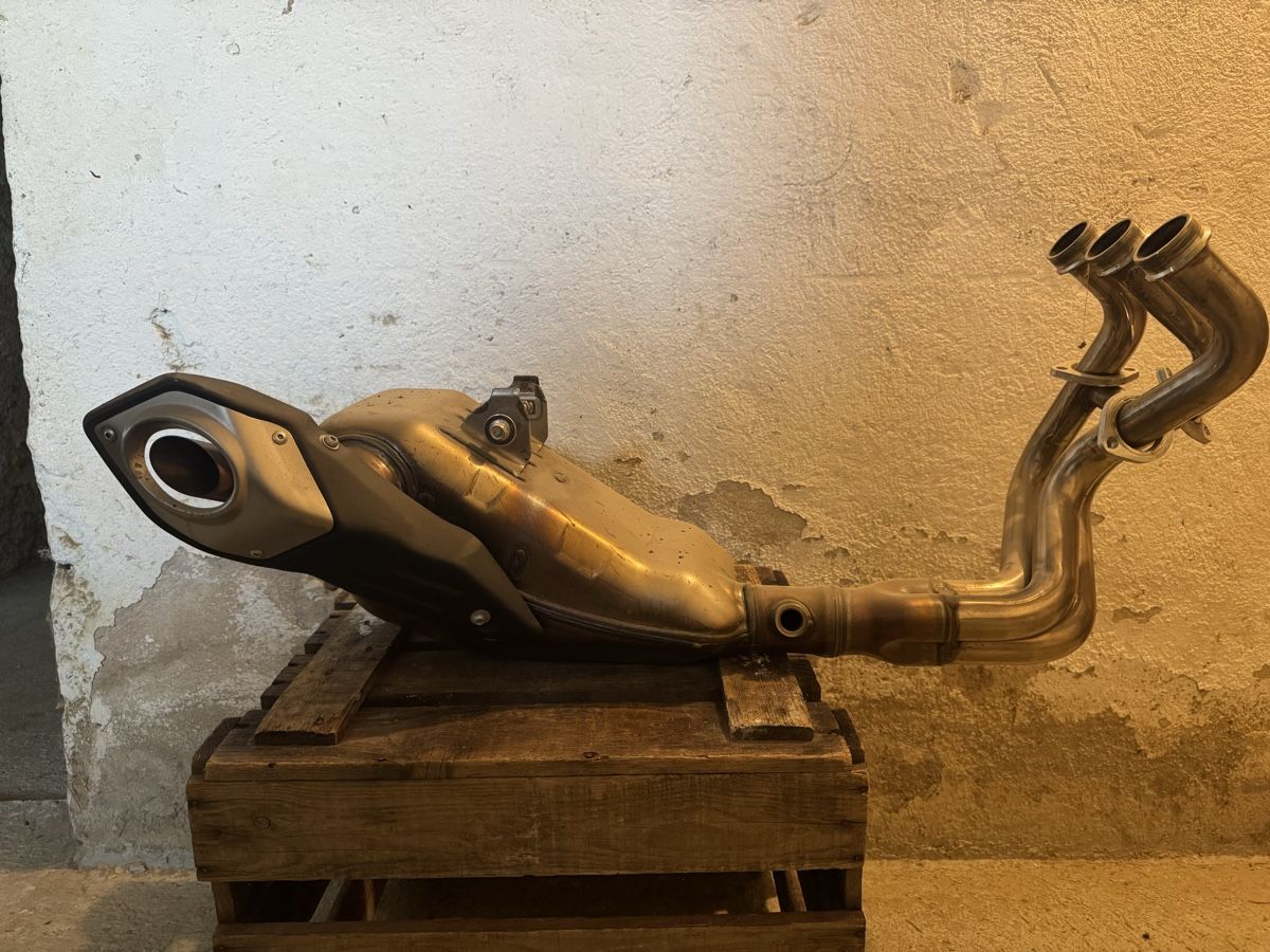 Yamaha Sistemi di scarico: Yamaha mt 09 rn 43 – Usato da Courgenay venduto da Benito08