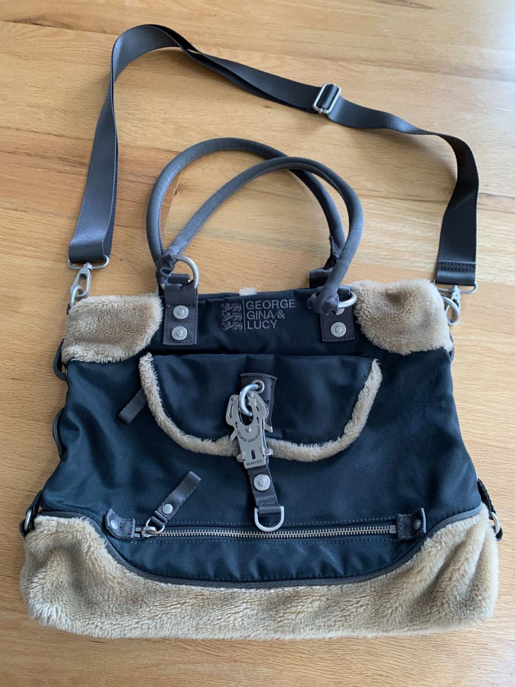 George Gina & Lucy Borse da donna: George, Gina & Lucy Tasche – Usato da Nendeln venduto da smile020 9