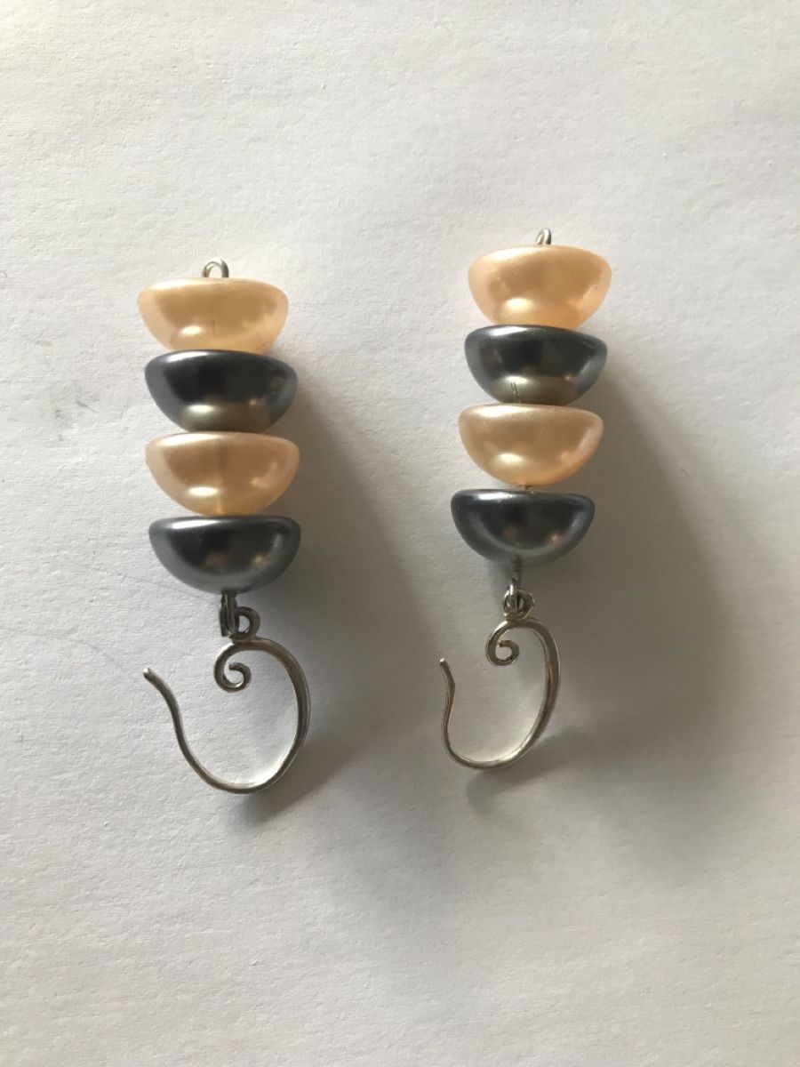 Orecchini pendenti & Orecchini a lobo: Boucles d’oreilles en perles synthétiques  – Usato da Grimisuat venduto da eliseba88 2