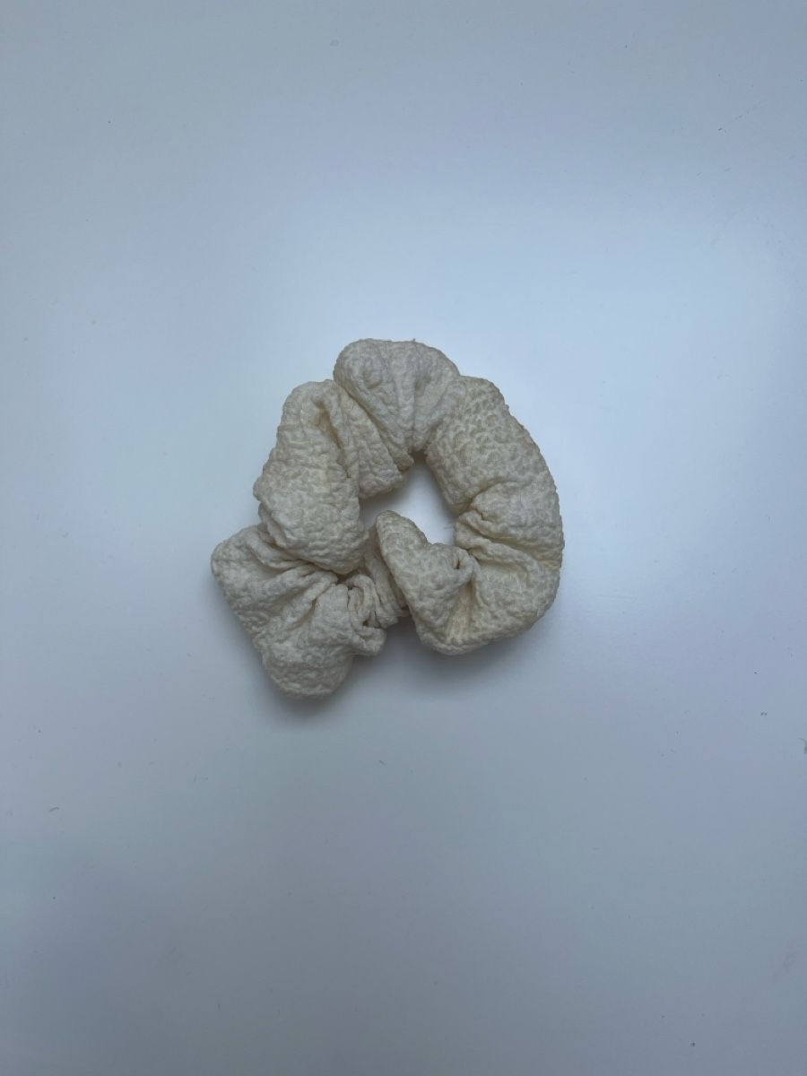 Accessori per capelli: Weisser Scrunchie/Haargummi – Usato da Zürich venduto da lyn_tqp5
