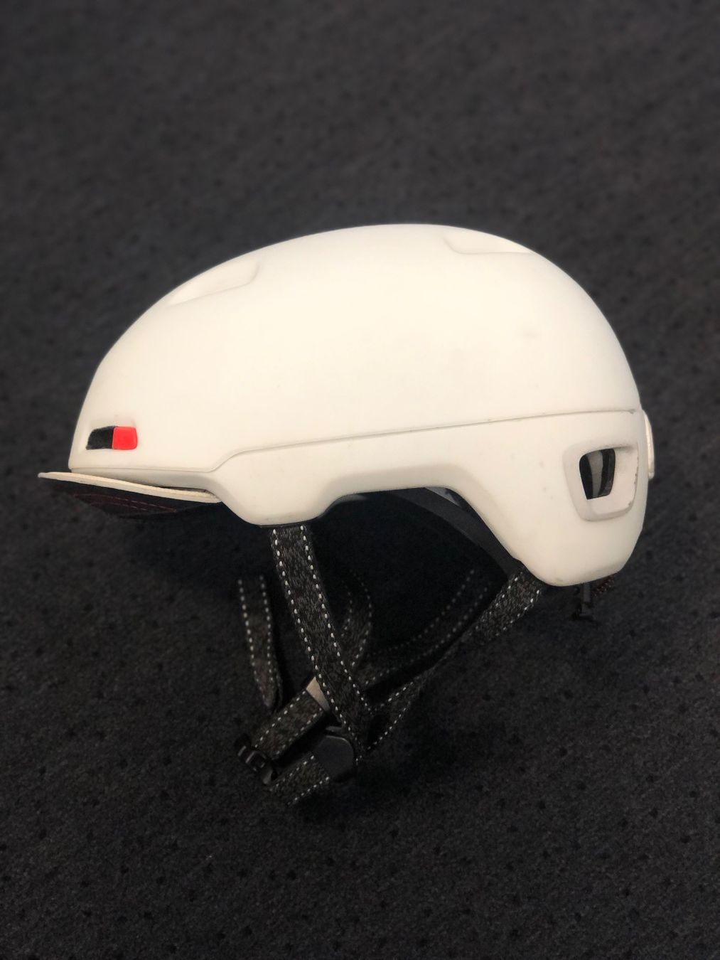 Giro Casques: Giro Farradhelm – D'occasion à Solothurn par alinamaeva