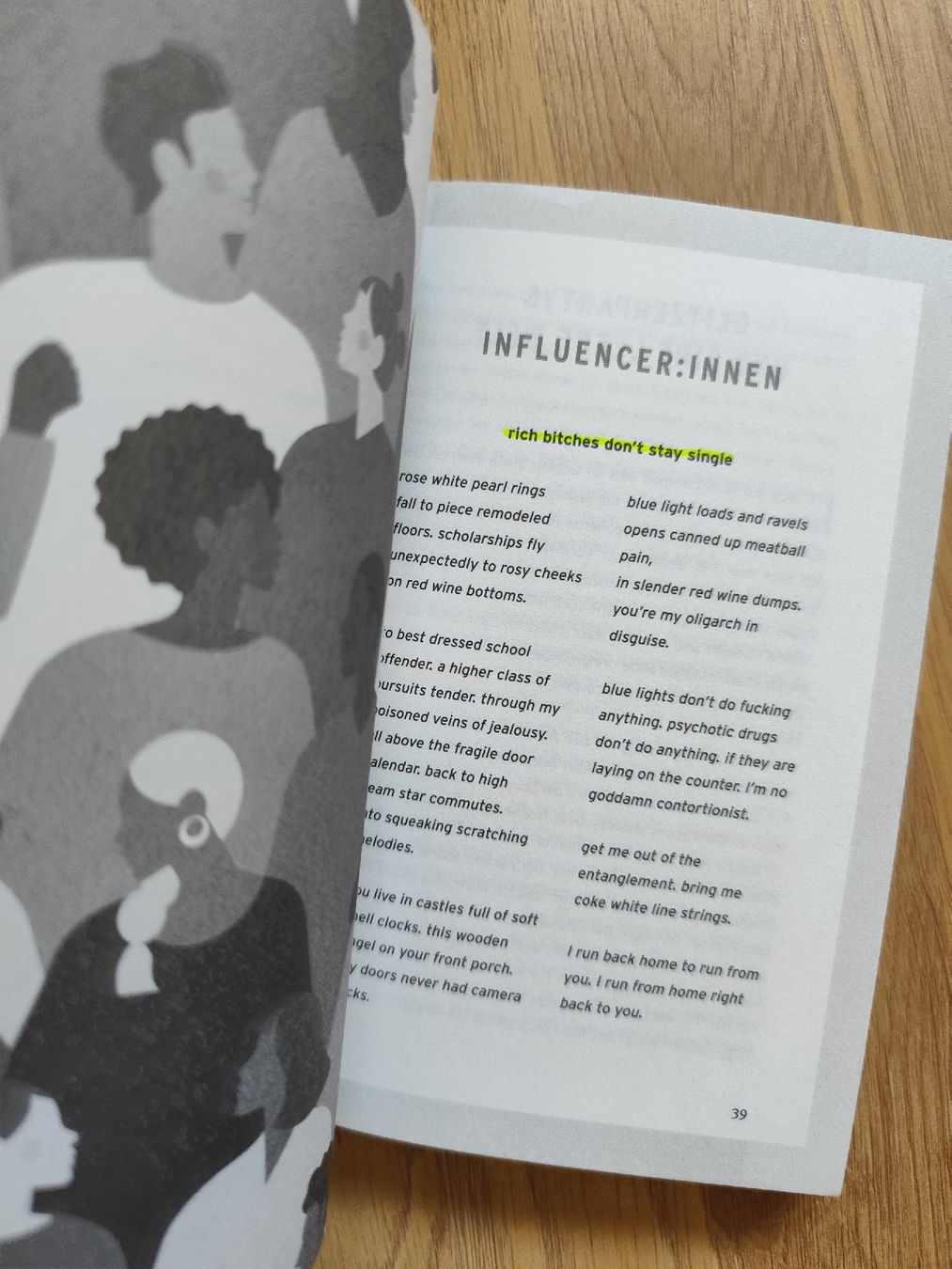 Livres: Valentina Vapaux Generation Z book – D'occasion à Mägenwil par VintageGirly 8