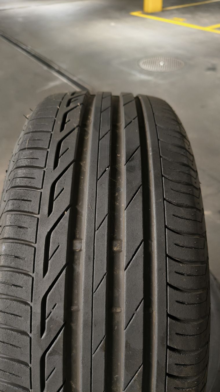 Bridgestone Pneumatici & Ruote complete: Bridgestone 195/50R16 – Usato da Oberentfelden venduto da Ben.Hofmann 1