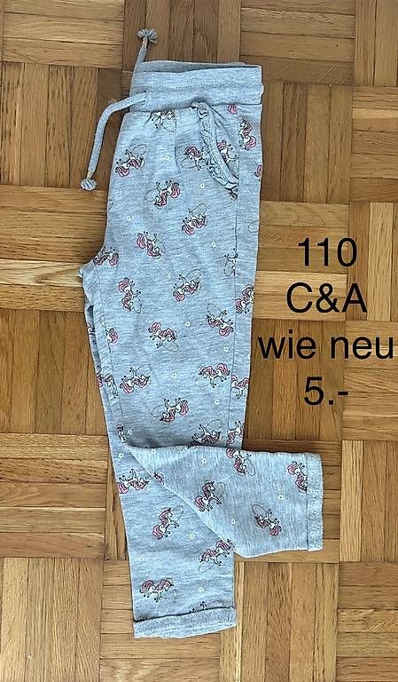 Lotti & Set di vestiti: Kleider Mädchen 110 – Usato da Adliswil venduto da sil_v8dy 2