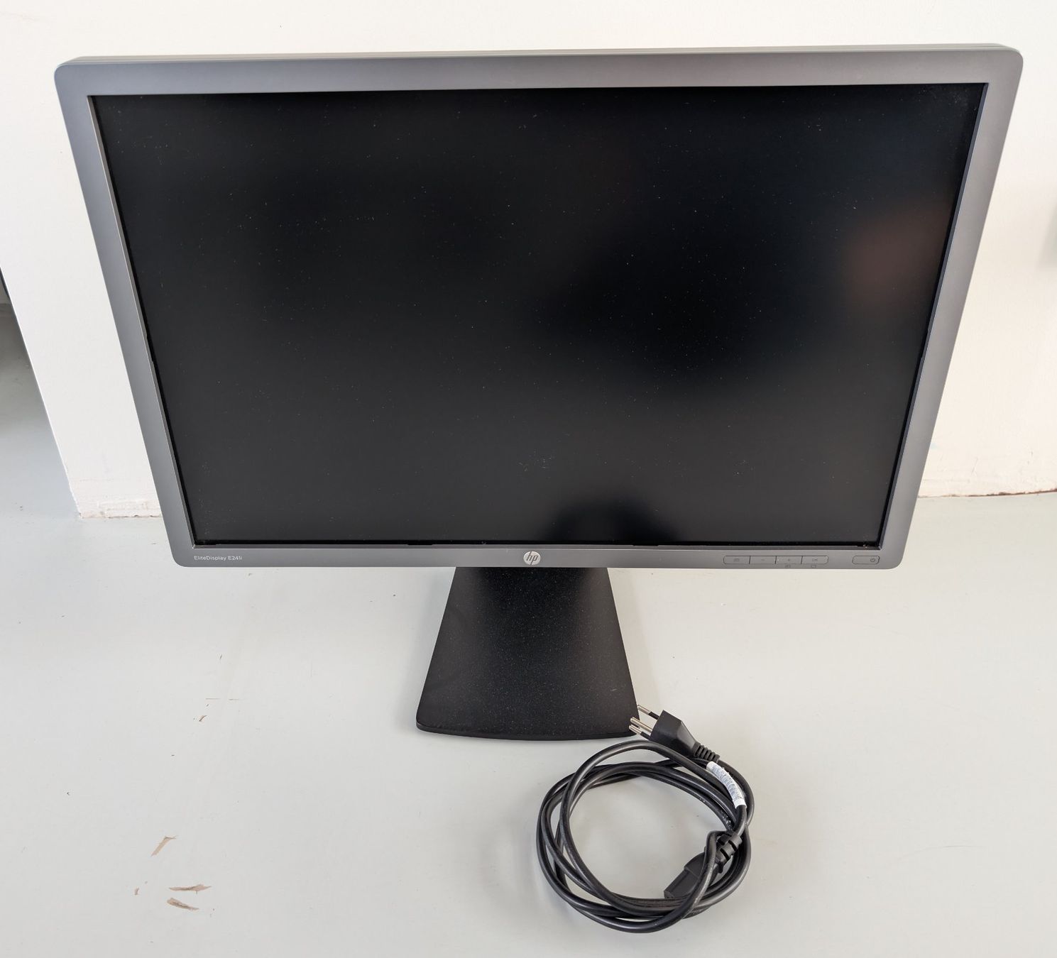Hewlett Packard Monitore: HP Elite E241i Monitor – Gebraucht aus Dietlikon von ComdatAG