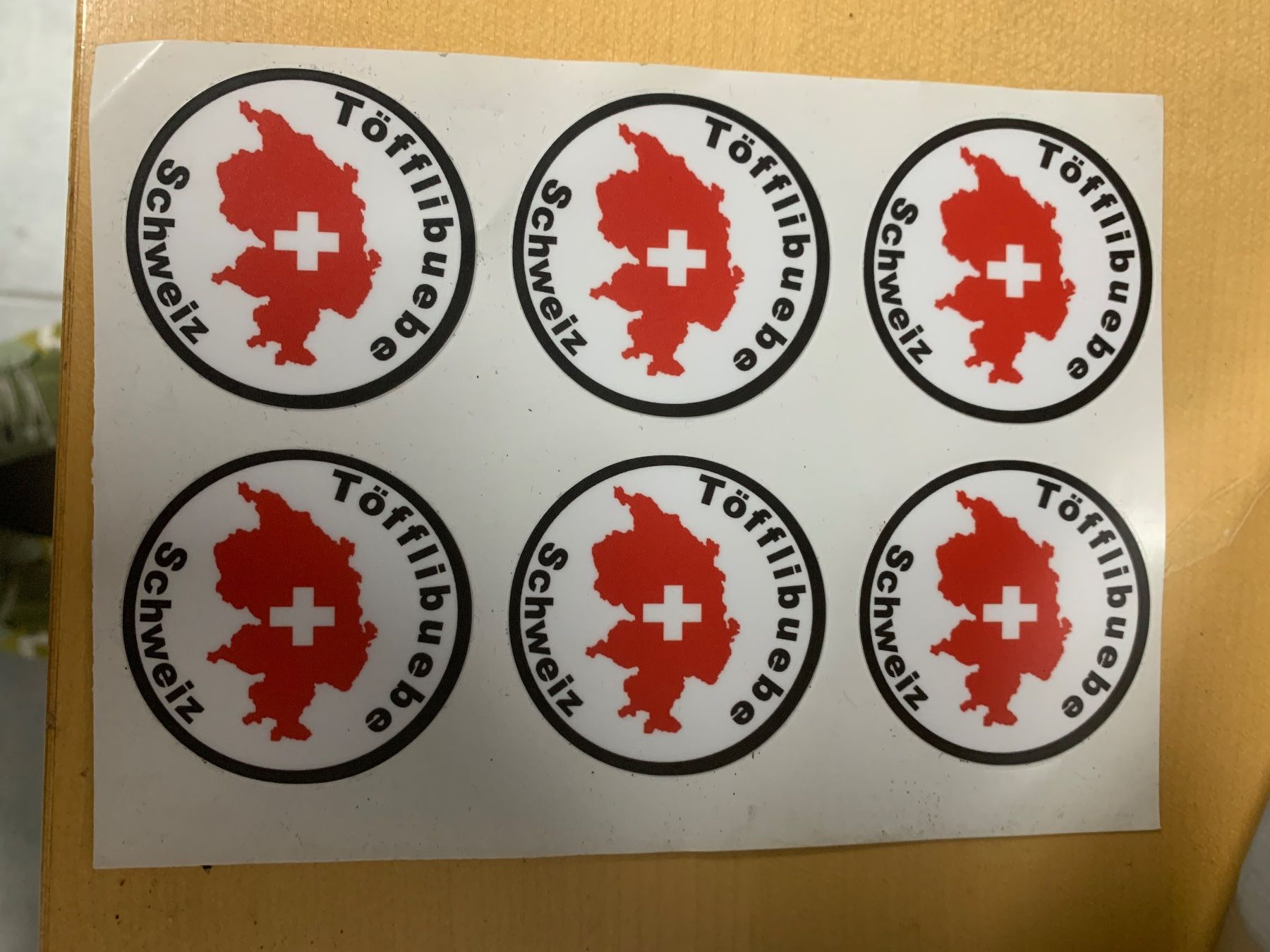 Piaggio Ciclomotori: Mofa Sticker töfflibuebe Schweiz 6 Stück – Nuovo e nell'imballaggio originale da Tegerfelden venduto da meyci