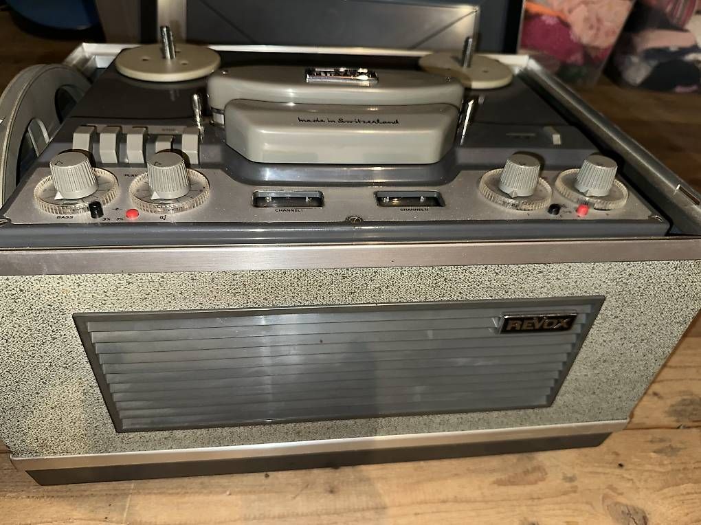 Bandmaschinen: Revox Spulentonbandgerät – Gebraucht aus Aarau von Soleil-sole