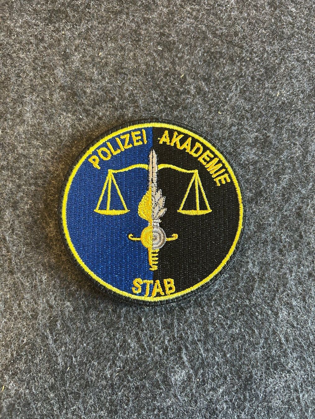 Plaquettes & Badges: Patch, Polizei Akademie Savatan, Stab – D'occasion à Berikon par DGC-1995