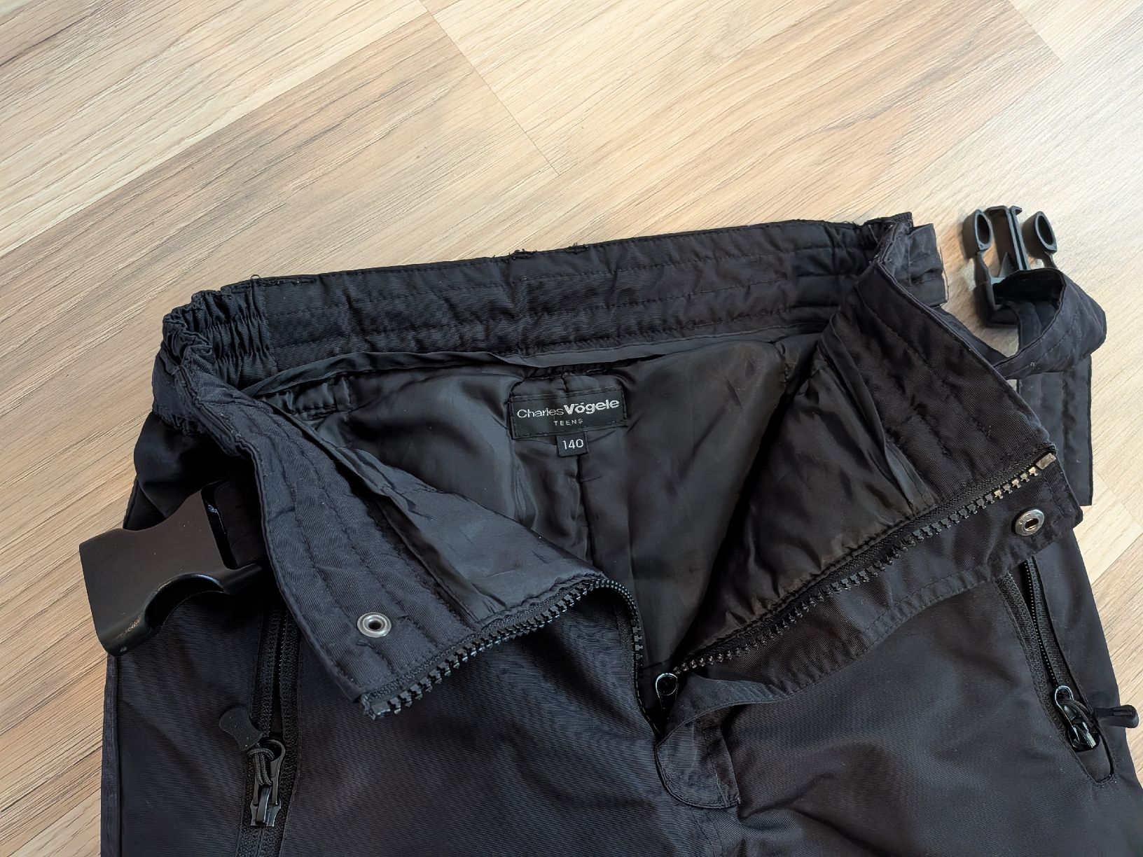 Pantalons: Skihose Grösse 140 – D'occasion à Trubschachen par riini01 3