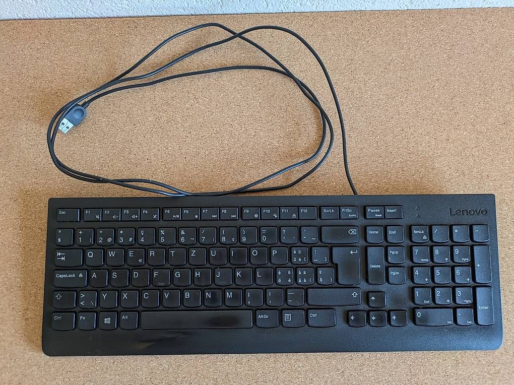 Tastaturen: Lenovo Tastatur – Gebraucht aus Zufikon von Baum03