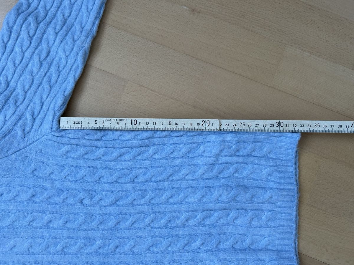 Mango Pullover & Sweatshirts: Pullover hellblau Mango, Gr. M – Gebraucht aus Reinach BL von meinstil 4